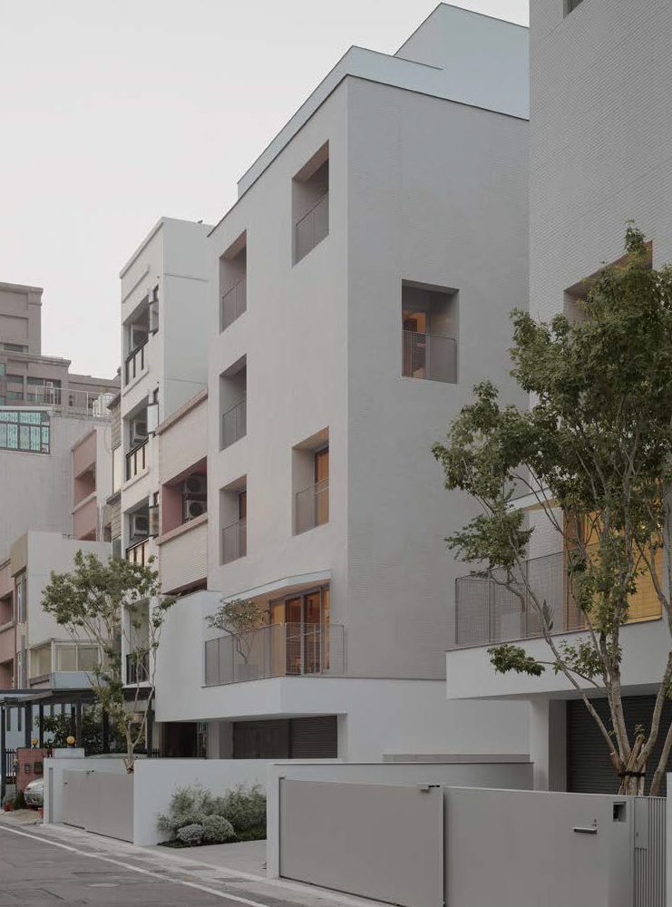 B-1-015-目目裏山